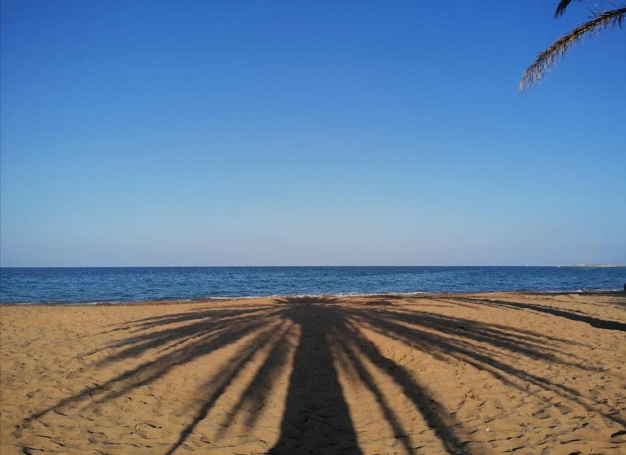 Denia playa montañas y mucho más Exterior foto